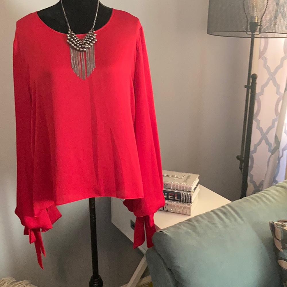 Vince Camuto Top